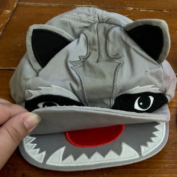 Raccoon Hat with Brim that Opens to reveal mouth - Picture 2 of 3